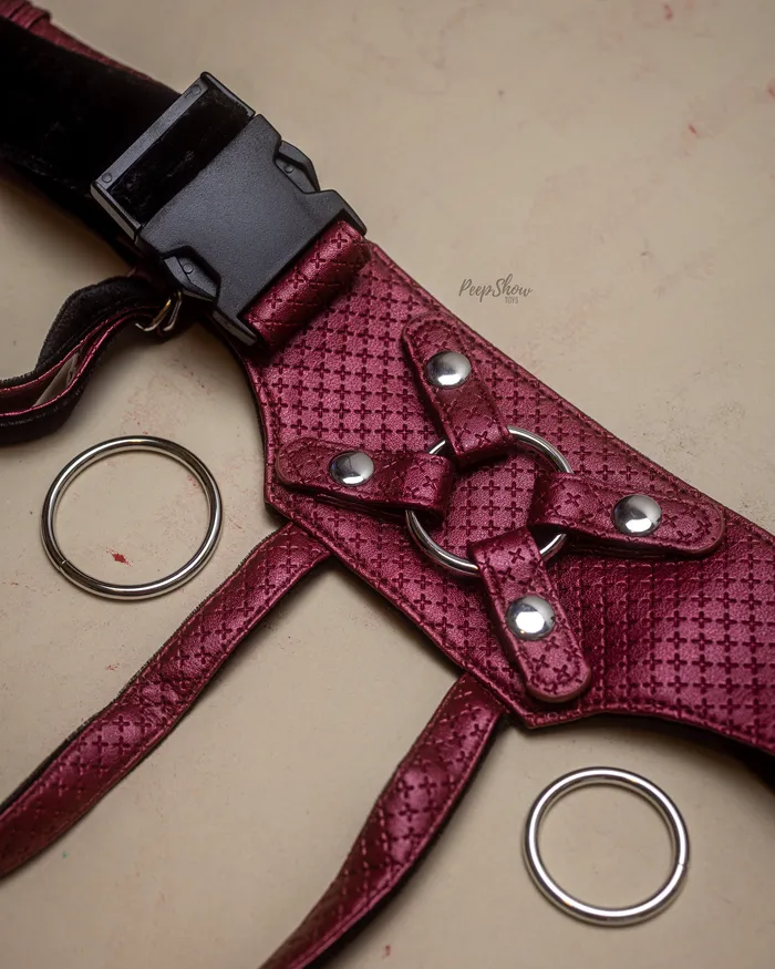 CalExotics Her Royal Harness Regal Empress StrapOn Harness CalExotics Female Sex Toys CalExotics Her Royal Harness Regal Empress StrapOn Harness CalExotics Female Sex Toys