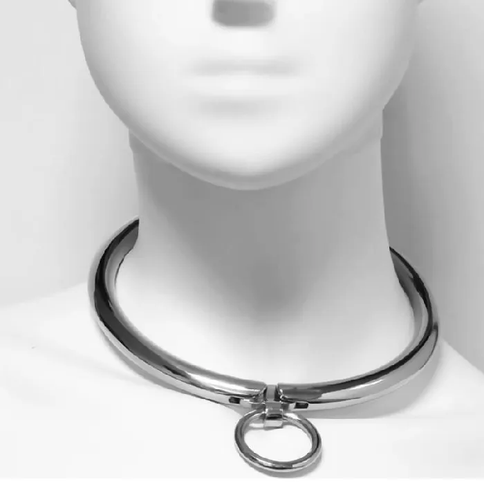 METAL HARD Female Sex Toys COLLARE SERRATURA IN METALLO DURO 105 CM